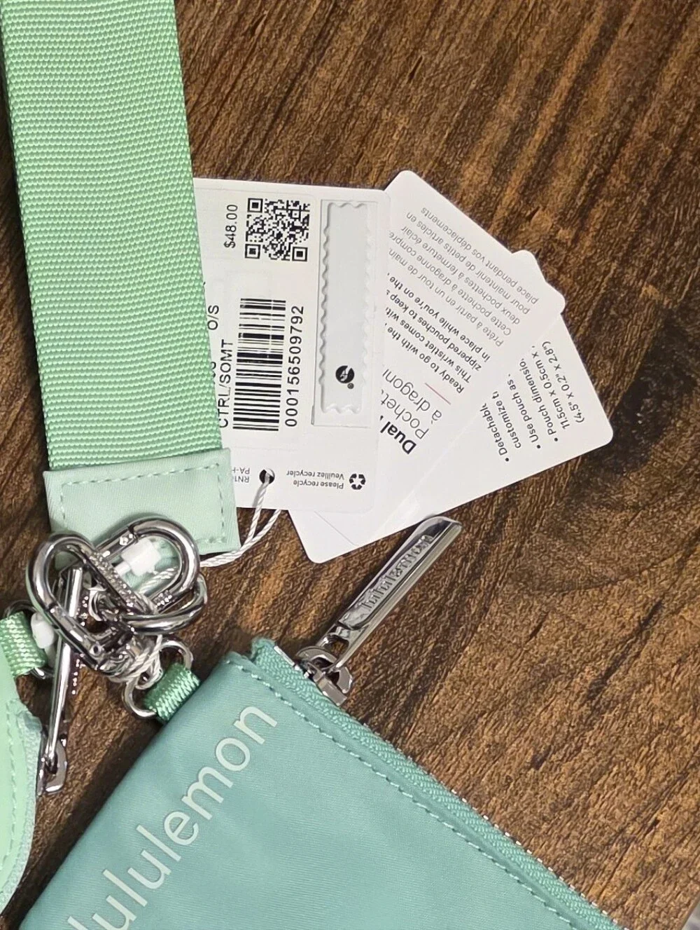 lululemon athletica Mint Green Wristlet Key Pouch with Clips - Picture 5 of 5